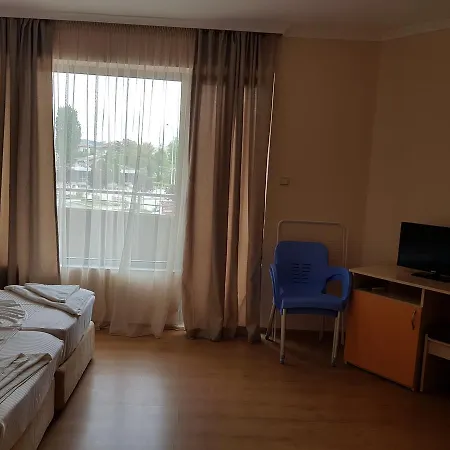 Nikolovi 2* Primorsko