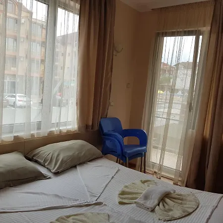 Nikolovi Guest house Primorsko